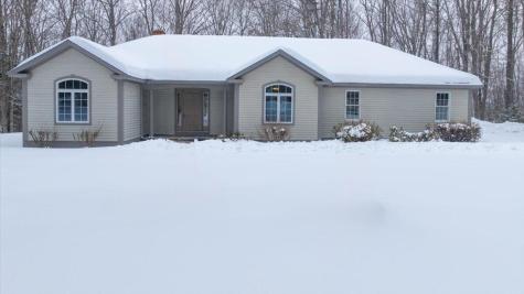 63 Maple Ridge Drive Winthrop ME 04364