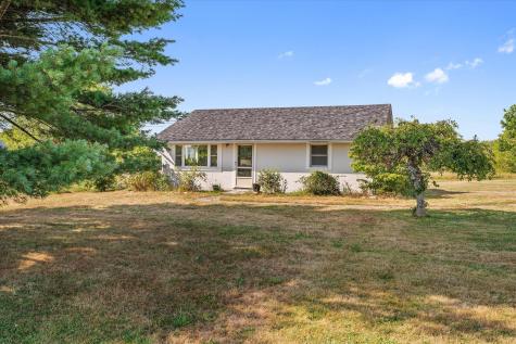 1440 Coastal Road Brooksville ME 04617