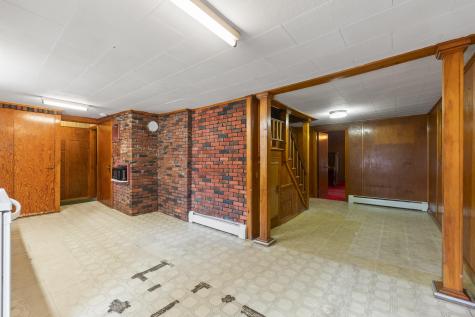 16 Webster Road Lisbon ME 04250