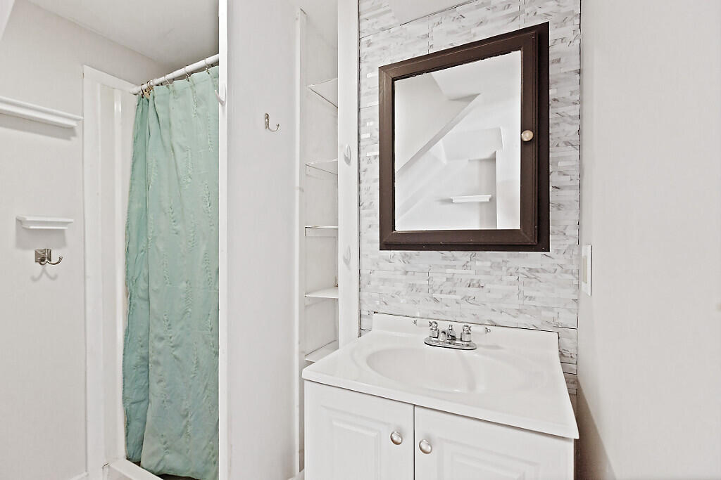 6 Linden Street Waterville ME 04901