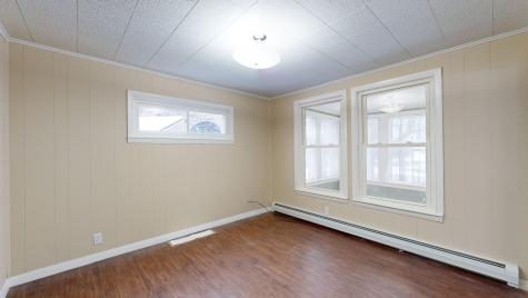 12 Boston Avenue Lewiston ME 04240