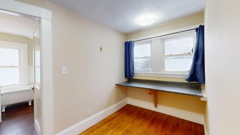 12 Boston Avenue Lewiston ME 04240