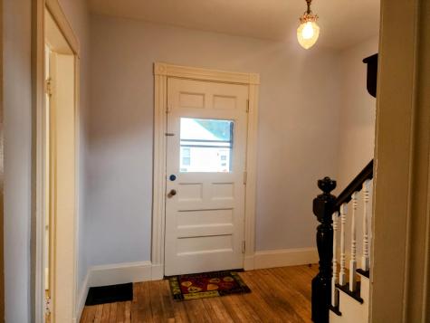 10 Ashe Street Auburn ME 04210