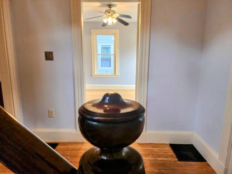 10 Ashe Street Auburn ME 04210