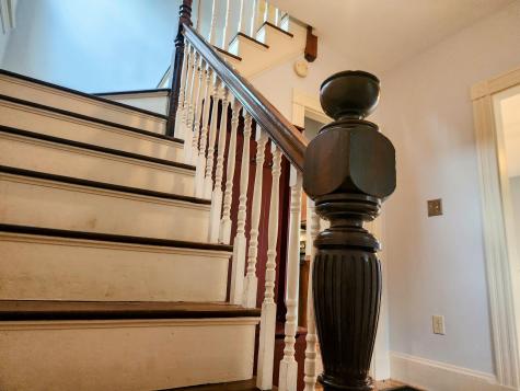10 Ashe Street Auburn ME 04210