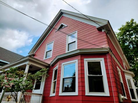10 Ashe Street Auburn ME 04210