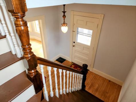 10 Ashe Street Auburn ME 04210