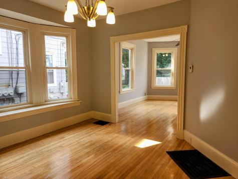 10 Ashe Street Auburn ME 04210