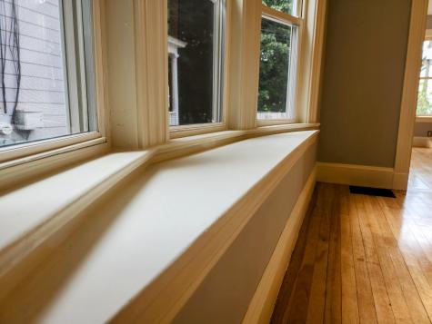 10 Ashe Street Auburn ME 04210