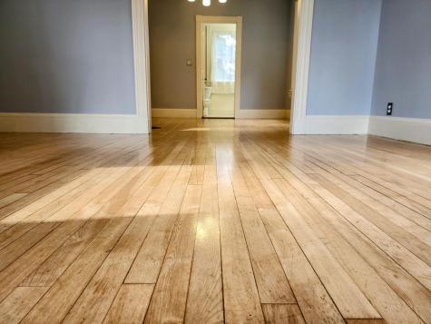 10 Ashe Street Auburn ME 04210