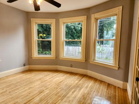 10 Ashe Street Auburn ME 04210
