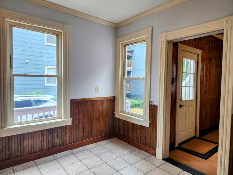 10 Ashe Street Auburn ME 04210