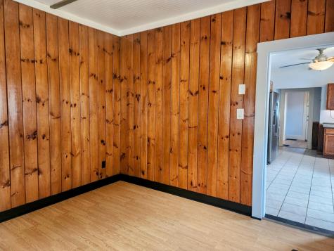 10 Ashe Street Auburn ME 04210