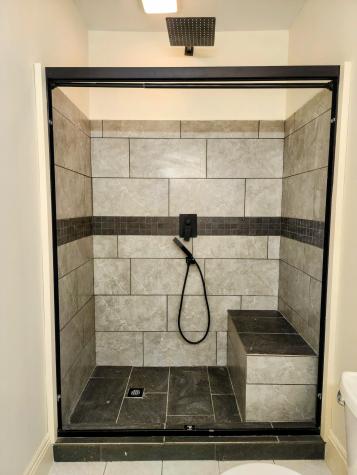 10 Ashe Street Auburn ME 04210