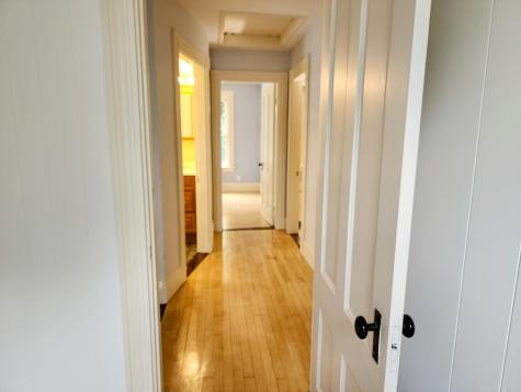 10 Ashe Street Auburn ME 04210