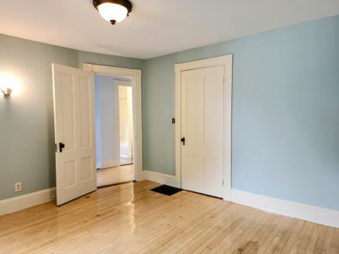 10 Ashe Street Auburn ME 04210