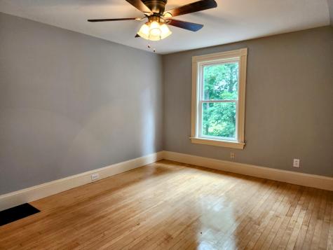 10 Ashe Street Auburn ME 04210