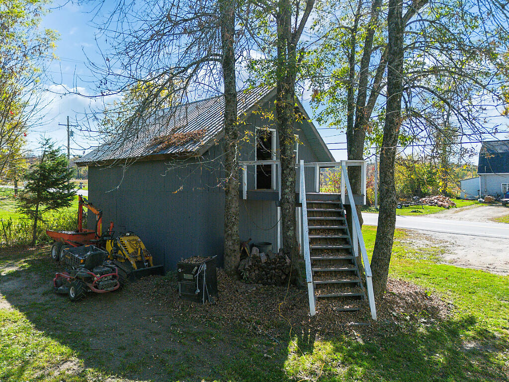 34 Troy Road Burnham ME 04922