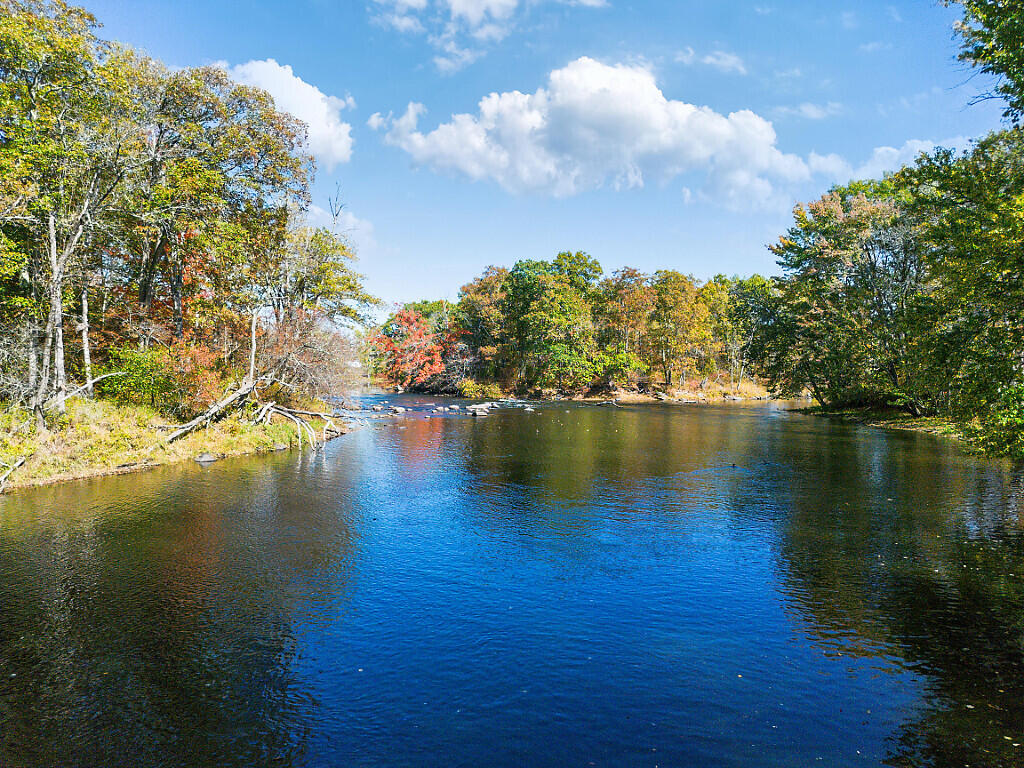 34 Troy Road Burnham ME 04922