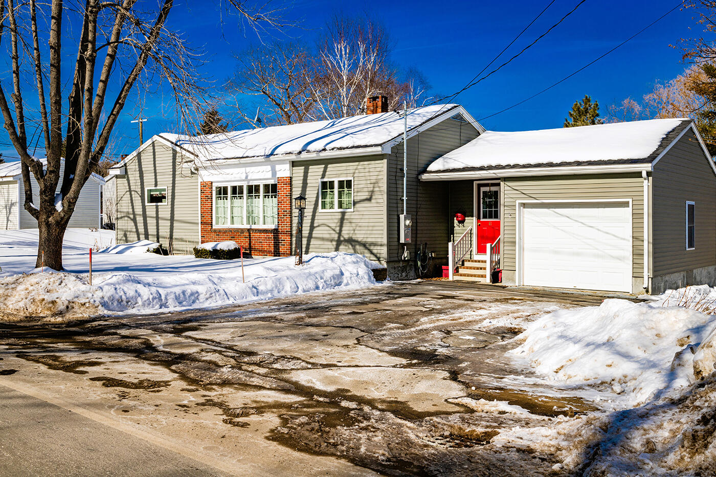 81 Mechanic Street Camden ME 04843