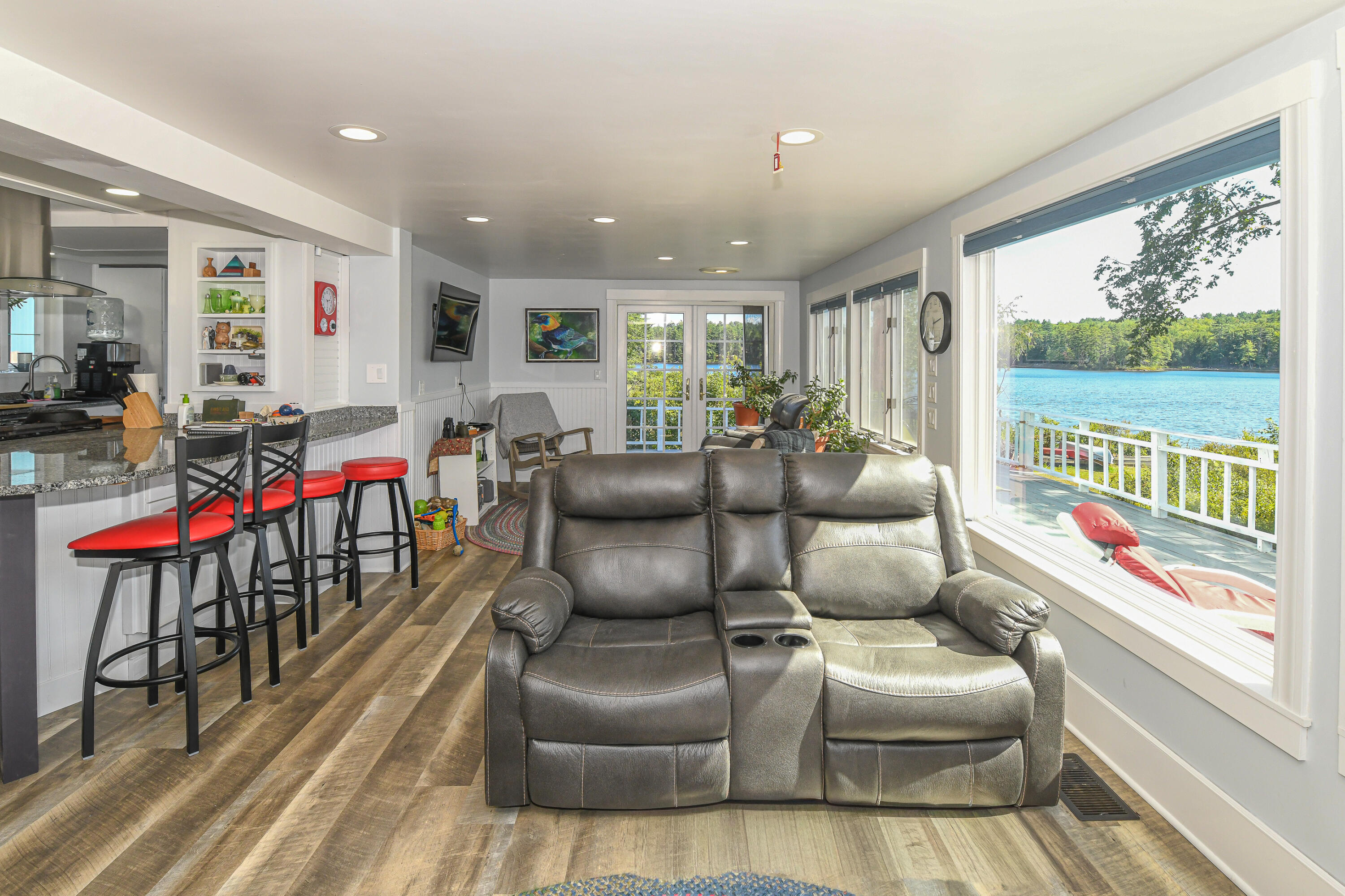 17 Dyvonne Terrace Bridgton ME 04009