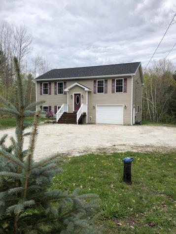 8 Oriole Drive Poland ME 04274