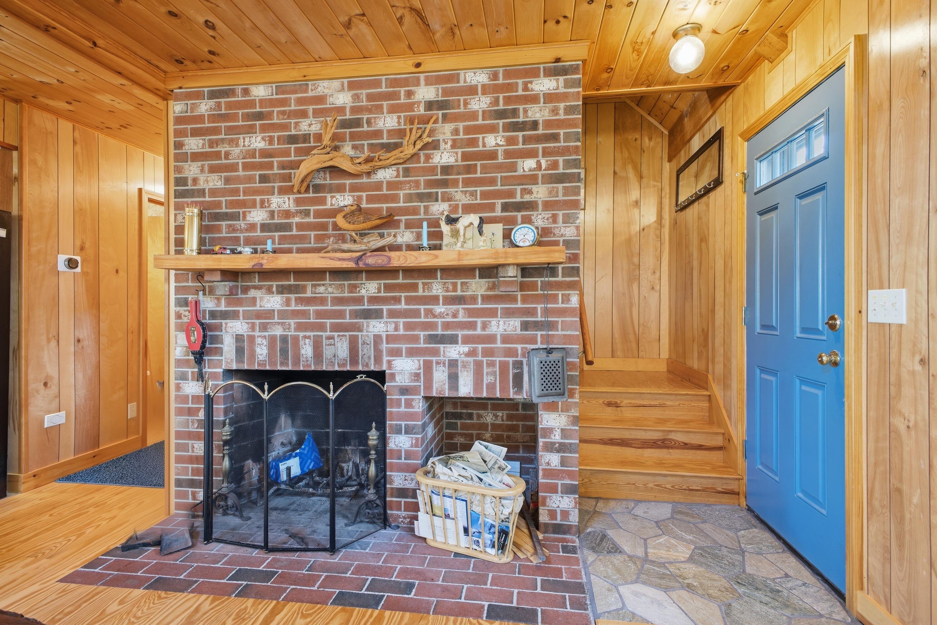 50 Knob Hill Road Naples ME 04055