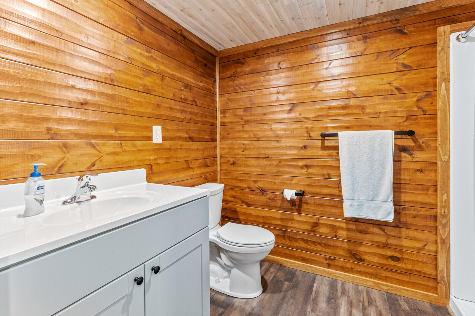 25 Gifford Place & Blake Island Oakland ME 04963