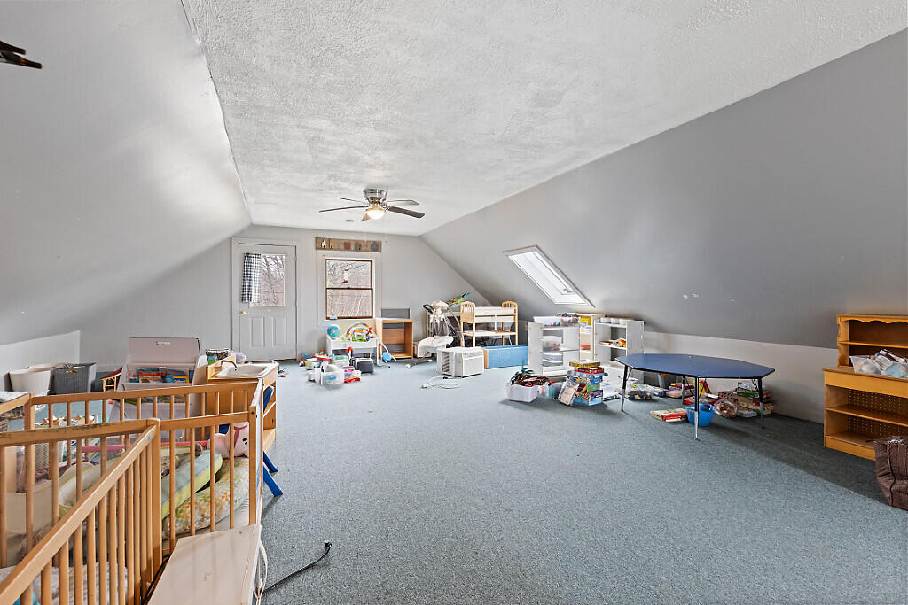 166 Weeks Mills Road China ME 04358