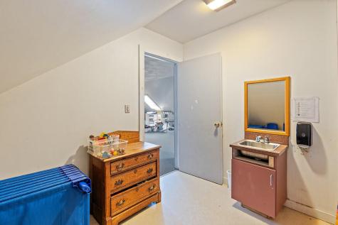 166 Weeks Mills Road China ME 04358