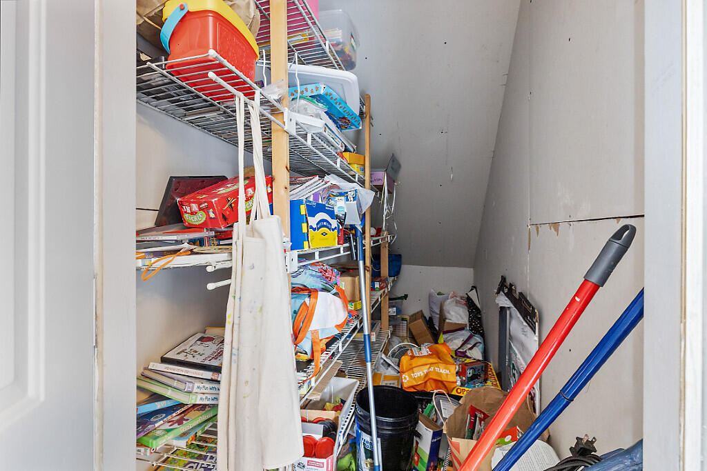 166 Weeks Mills Road China ME 04358