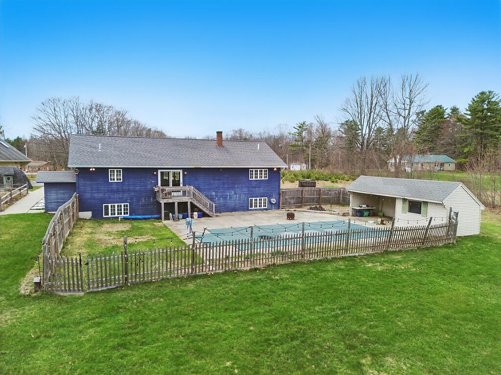 166 Weeks Mills Road China ME 04358