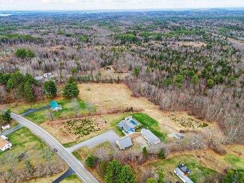 166 Weeks Mills Road China ME 04358