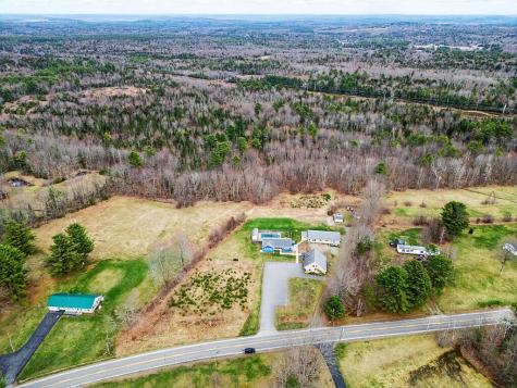 166 Weeks Mills Road China ME 04358