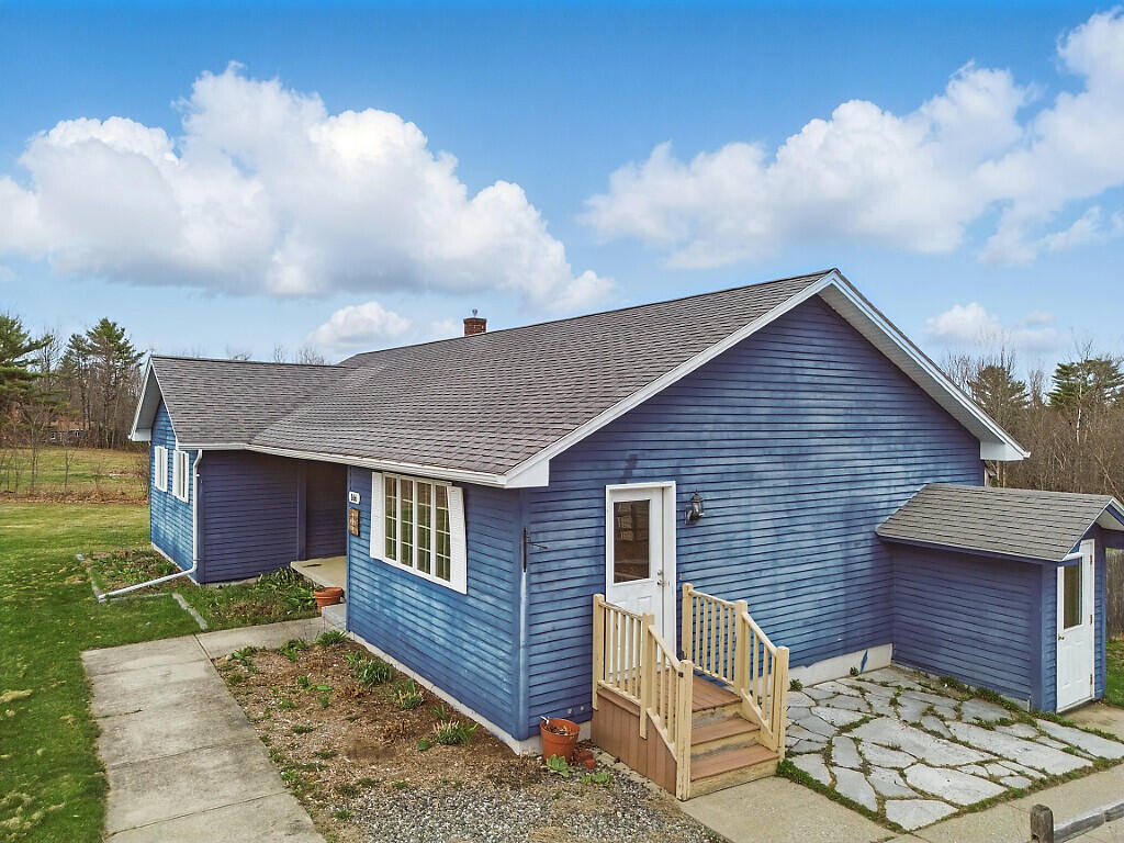 166 Weeks Mills Road China ME 04358