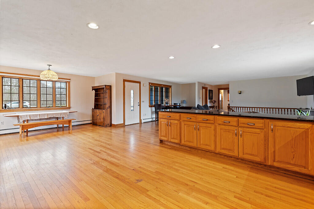 166 Weeks Mills Road China ME 04358