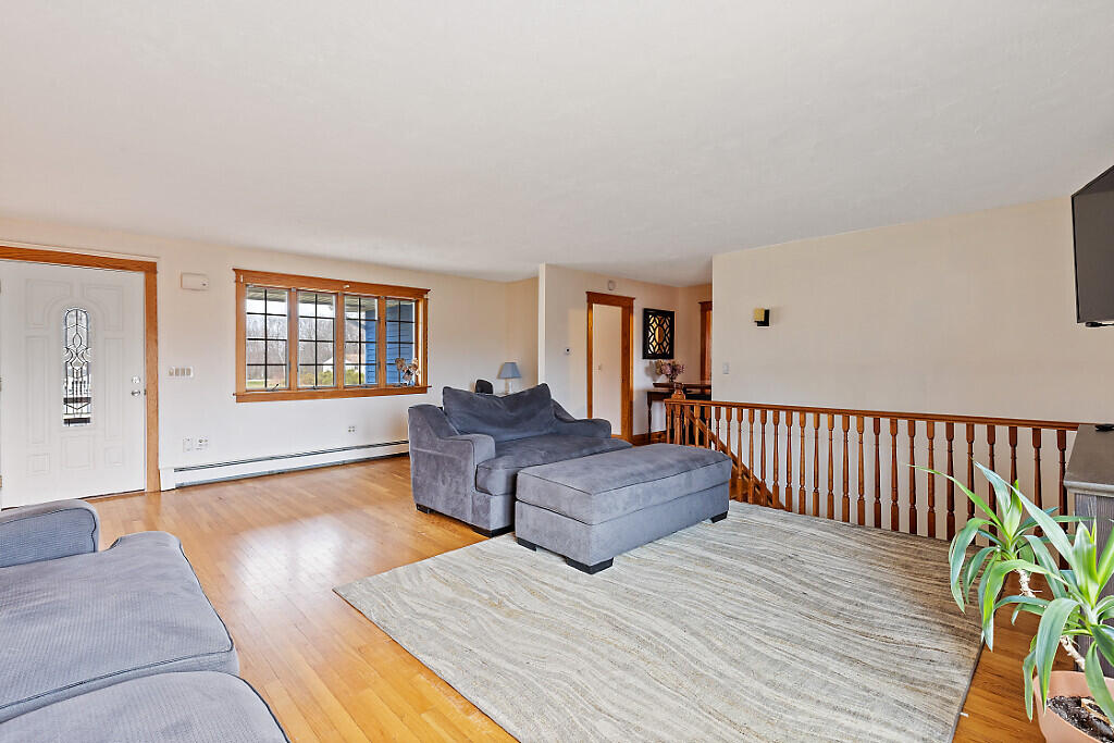 166 Weeks Mills Road China ME 04358