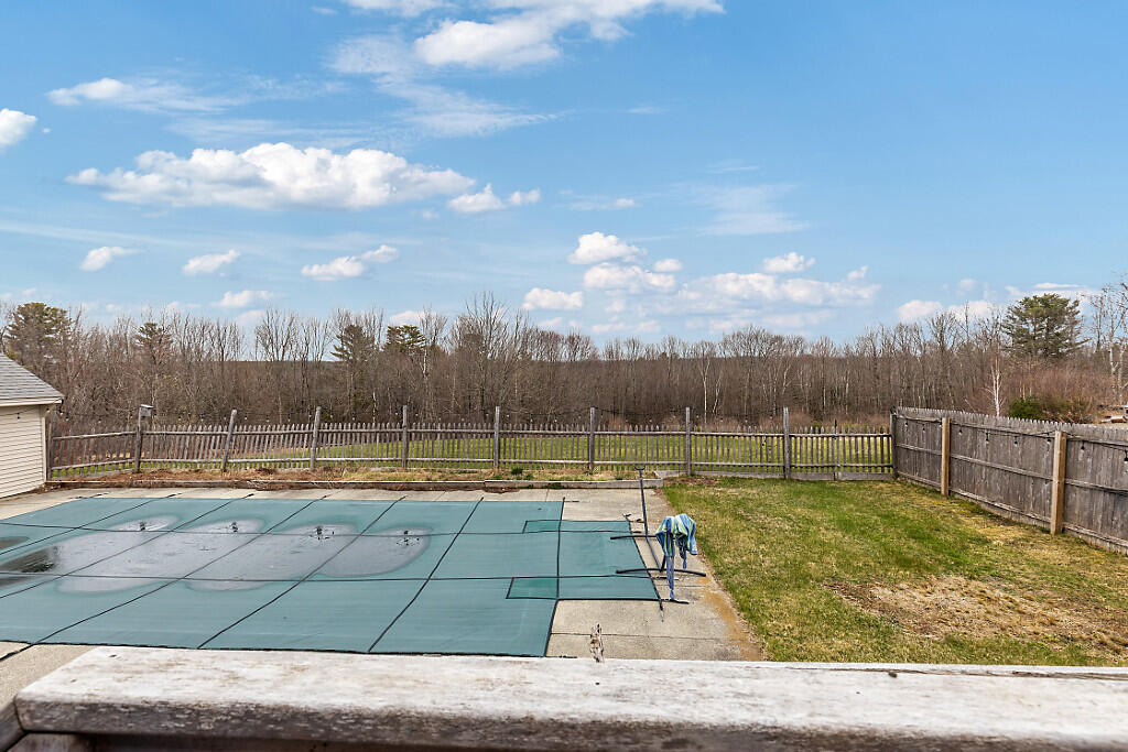 166 Weeks Mills Road China ME 04358