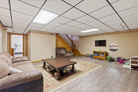 166 Weeks Mills Road China ME 04358