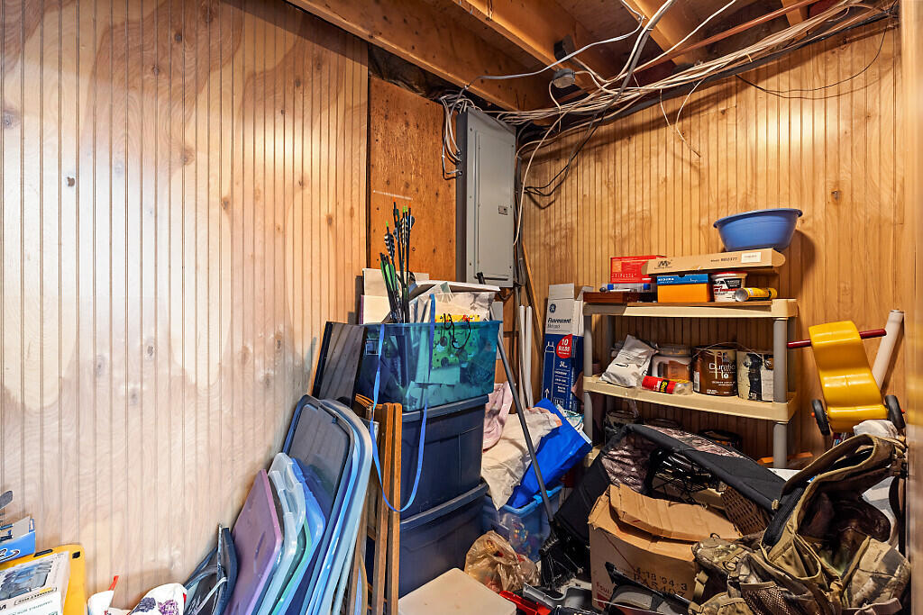 166 Weeks Mills Road China ME 04358