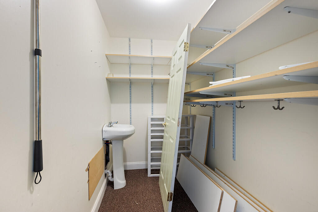 166 Weeks Mills Road China ME 04358