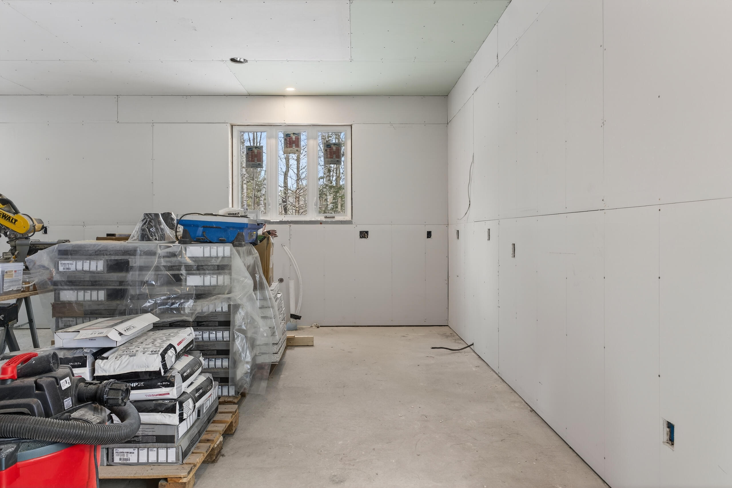 140 Clifford Road Phippsburg ME 04562