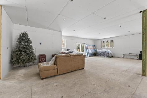 140 Clifford Road Phippsburg ME 04562