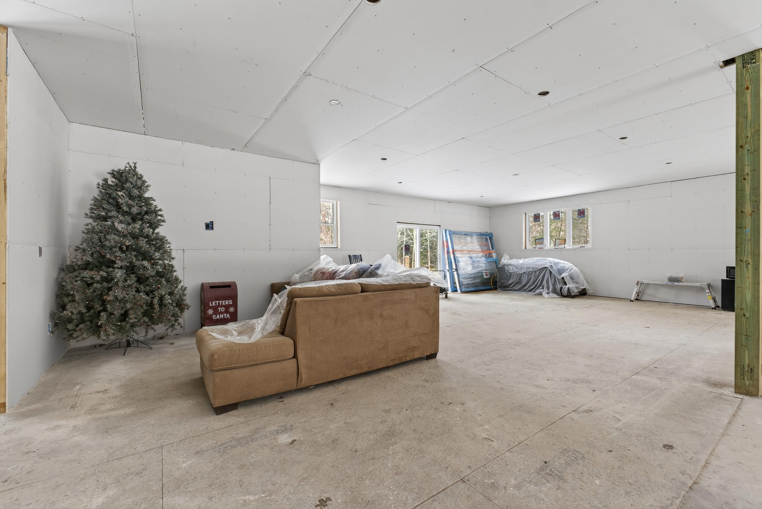 140 Clifford Road Phippsburg ME 04562