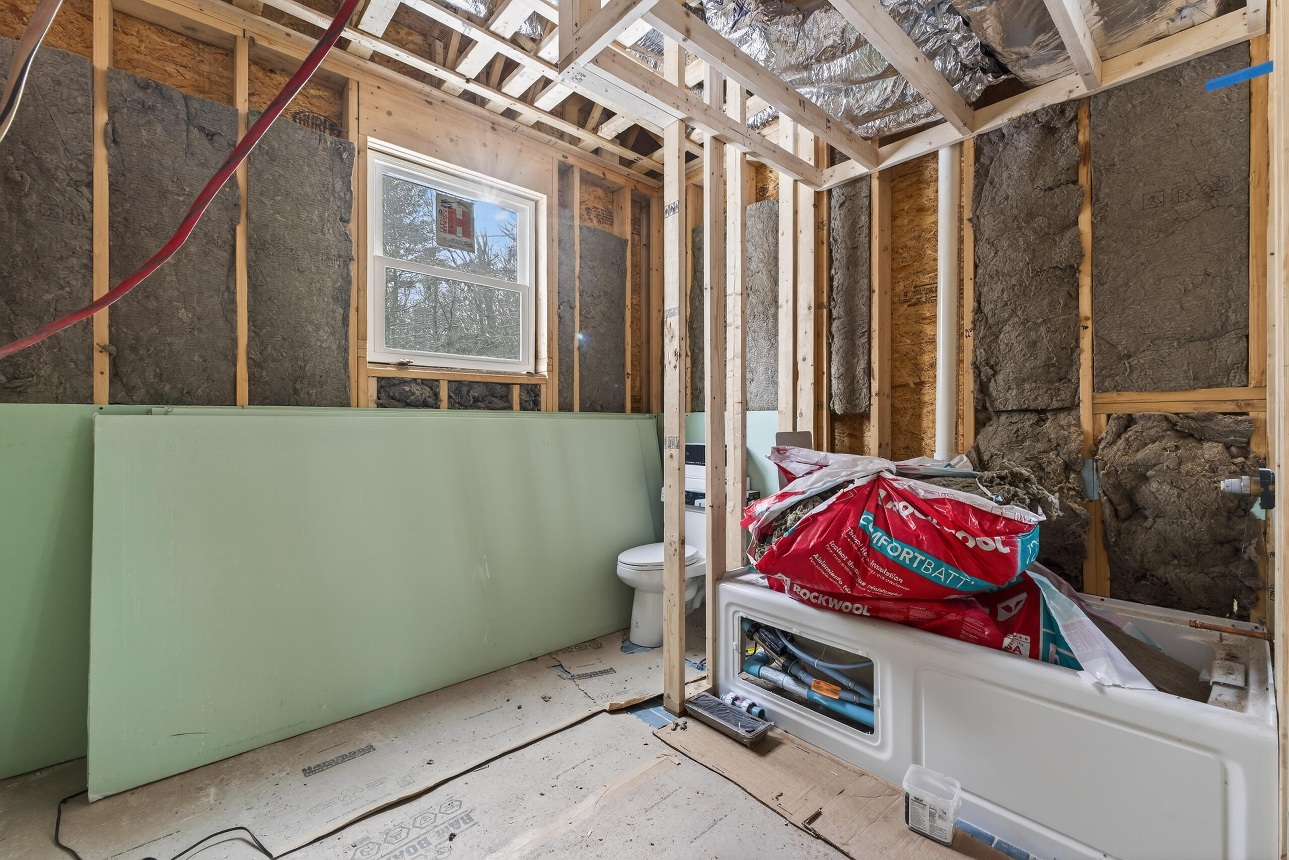 140 Clifford Road Phippsburg ME 04562