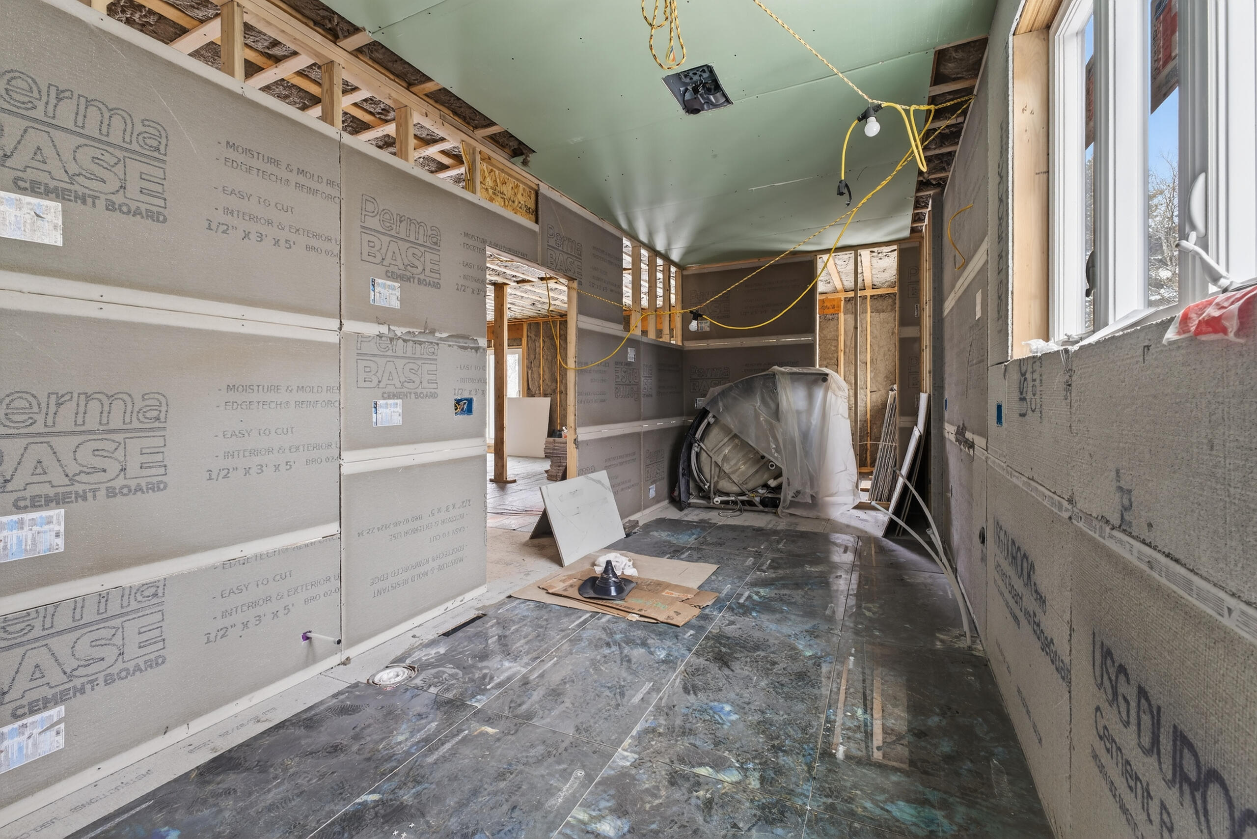 140 Clifford Road Phippsburg ME 04562