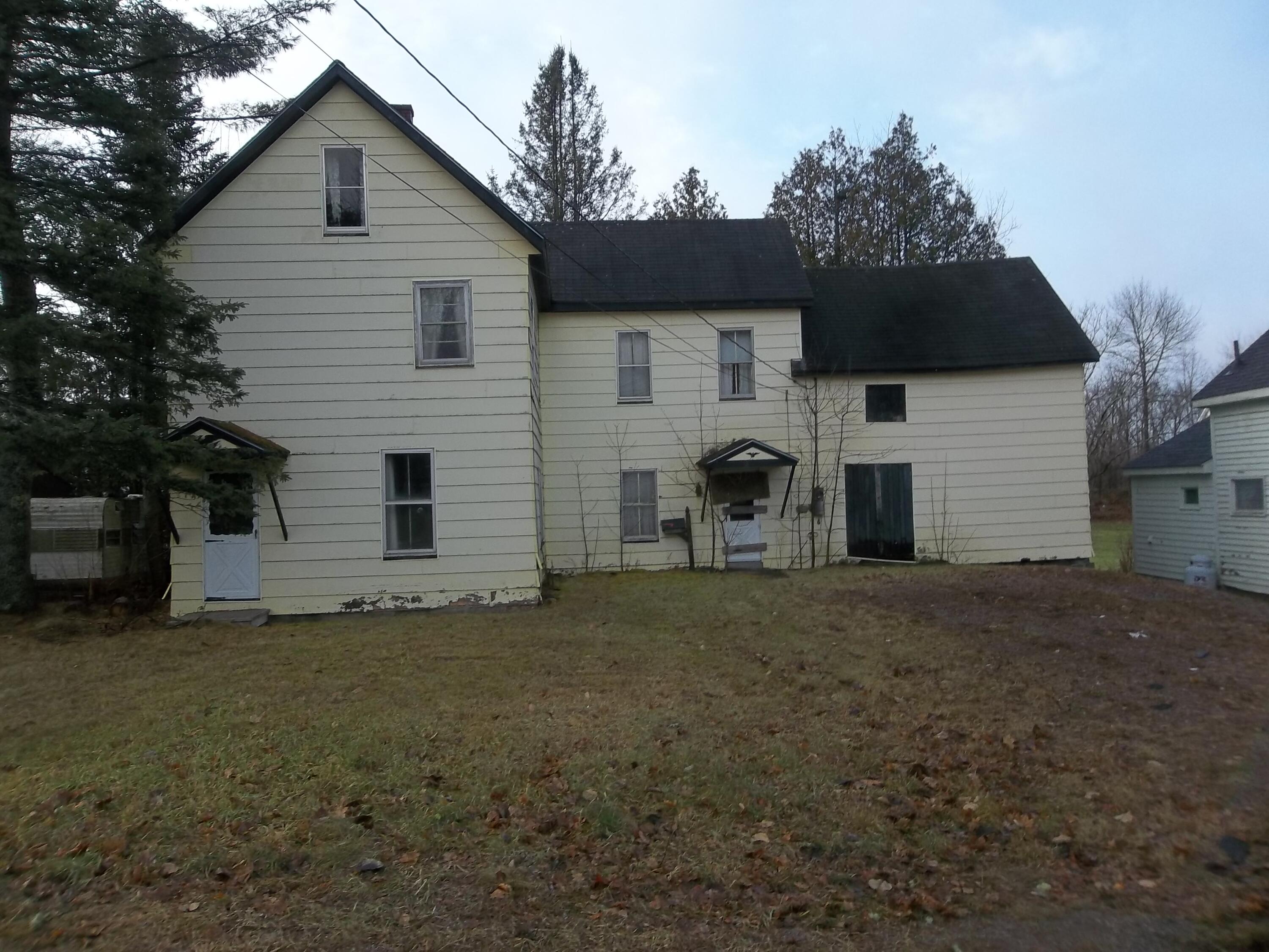 7 Clark Street Calais ME 04619