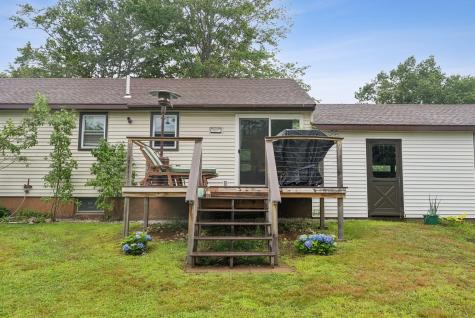 27 Avon Street Sanford ME 04073