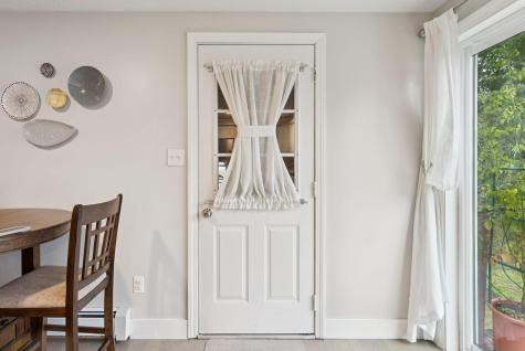 27 Avon Street Sanford ME 04073