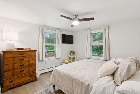 27 Avon Street Sanford ME 04073